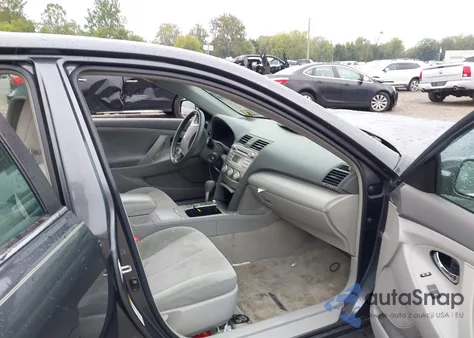 2010 Toyota Camry Le from USA, damaged, VIN 4T1BF3EK6AU046263